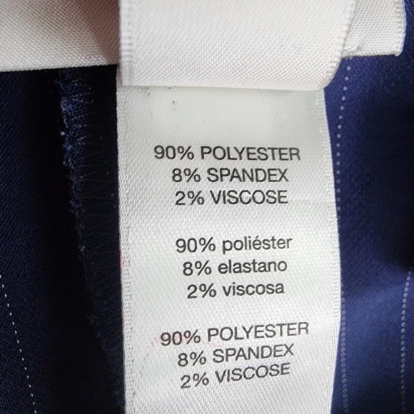 Chico’s navy pinstripe ankle dress pants size 2.5 - Picture 10 of 10